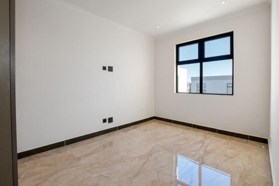 3 Bedroom Property for Sale in Sandown Western Cape